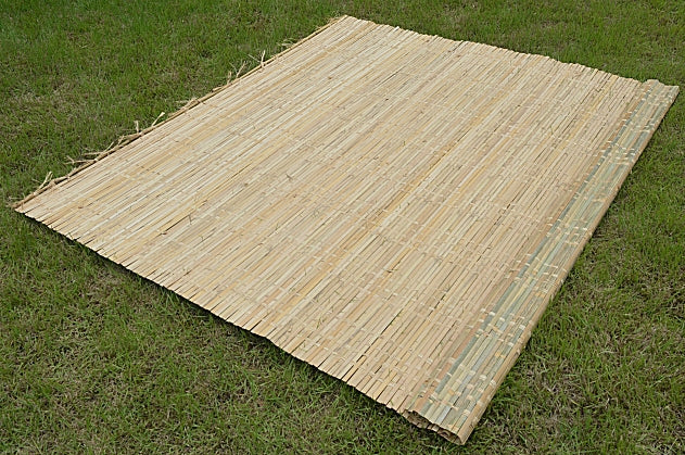 Kosher bamboo schach mat for sukkah roof, made from natural materials, perfect for creating shade during Sukkot.